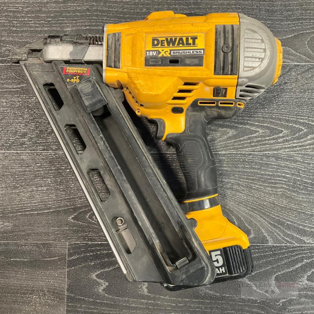 Dewalt discount dcn692 case