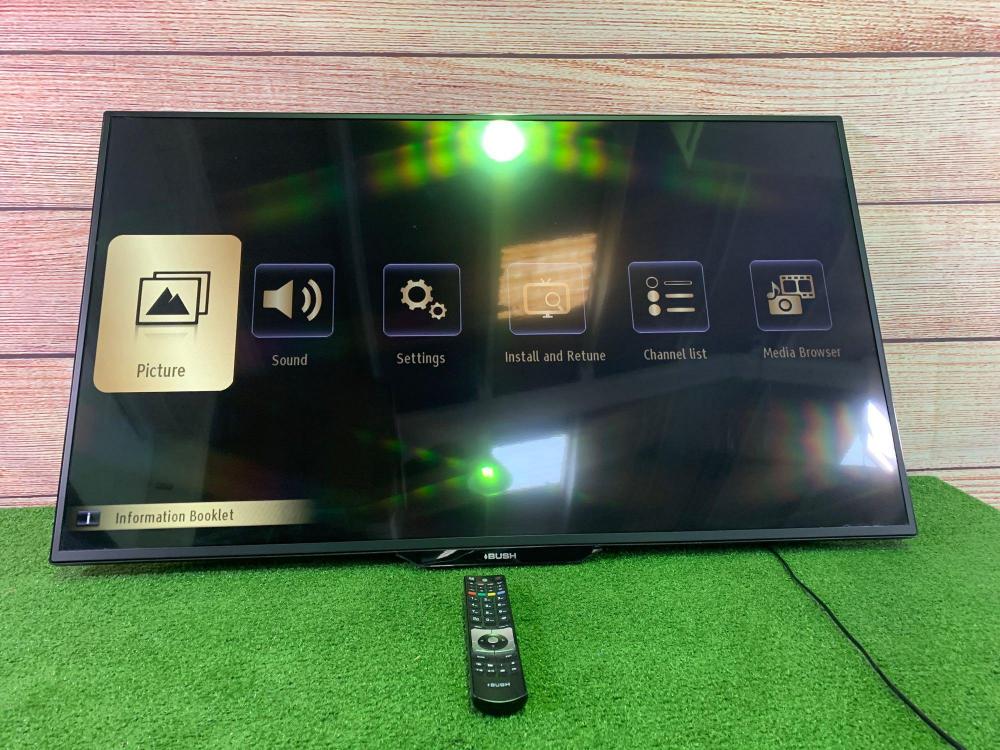 Rather Adviser Identify A Bush 50" HD Smart 3D LED TV with remote Model ELED50240FHDCNTD3D